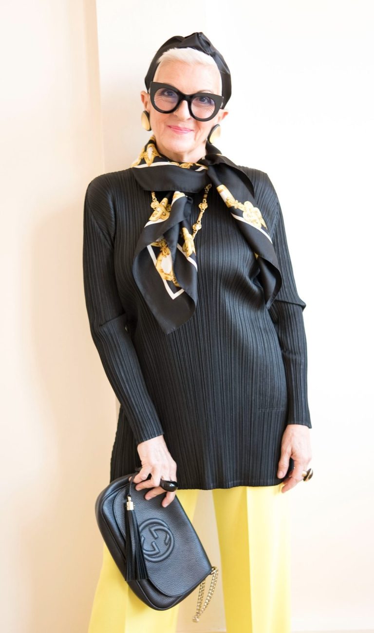 Italian Style, London: Pinkananas Image Consultancy by Nicoletta Adda, Image Consultant London, personal stylist London, wardrobe sorting, first impression, personal shopping London, personal shopper London, shopping in Italy, corporate image, colour analysis, personal style, image makeover, personal brand, workshops